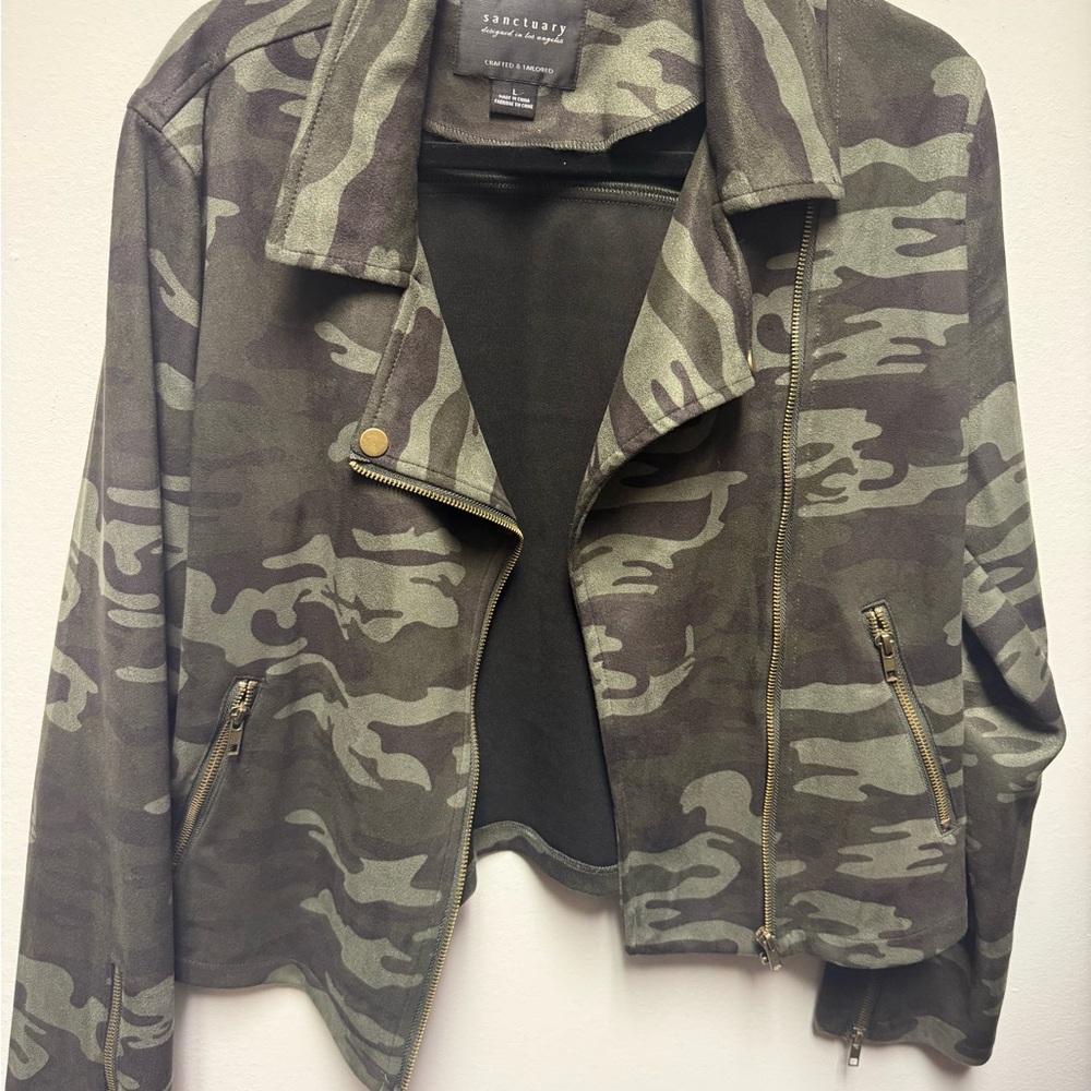 Sanctuary Camo Moto Jacket in Olive & Dark Green